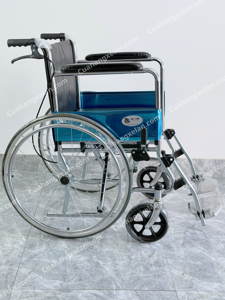 Xe lăn có bô Lucass X8