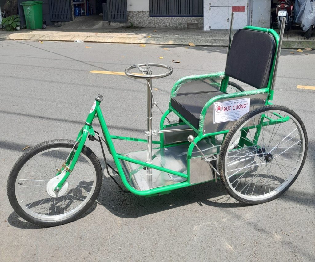 Xe lăn lắc khung thép tại Đà Nẵng