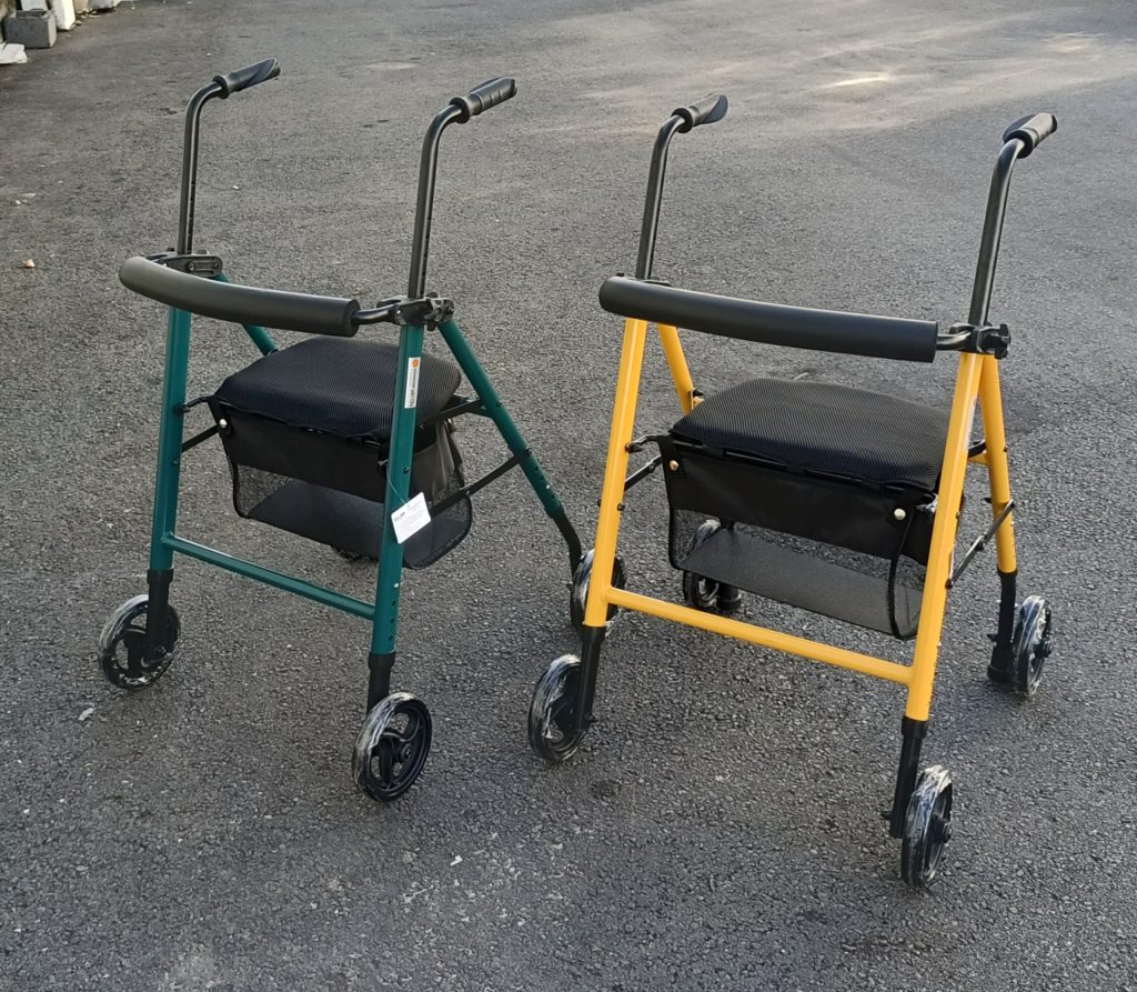 Khung tập đi Lucass W67 