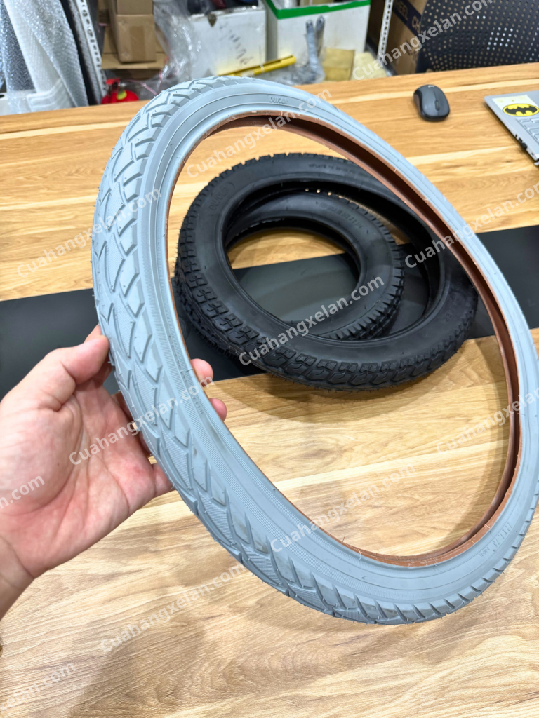 Lốp xe lăn điện Lucass XE 301