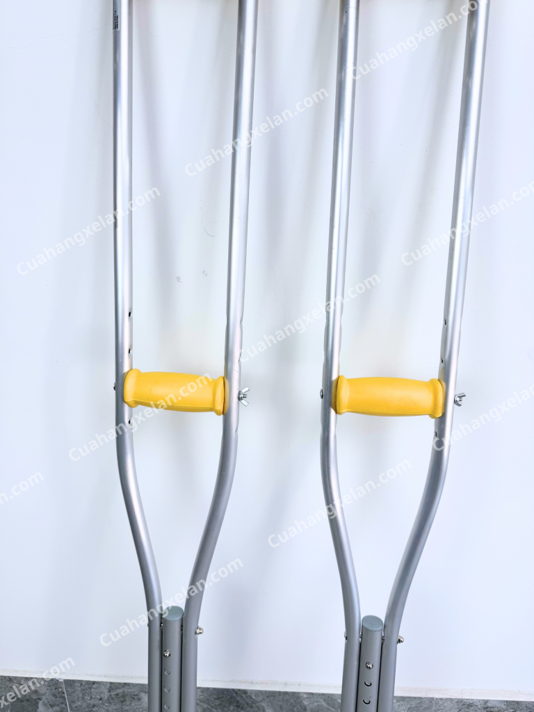 Nạng nhôm tại Đà Nẵng