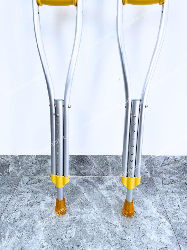 Nạng nhôm tại Đà Nẵng