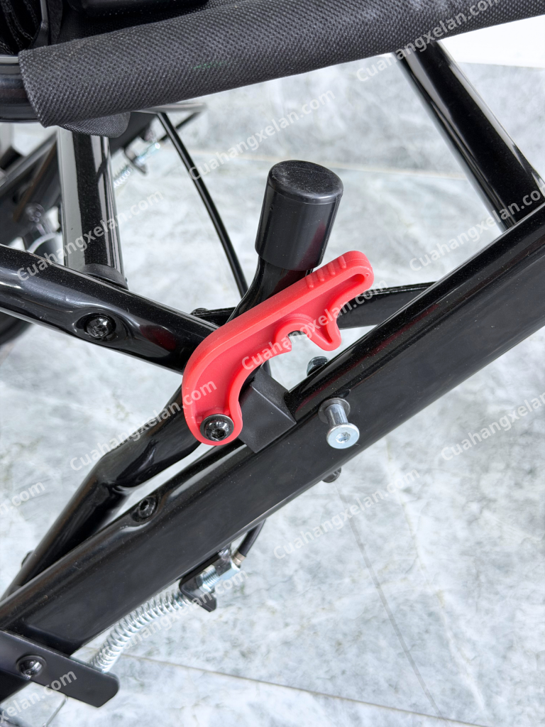 Xe lăn Oromi gấp gọn XL-84S