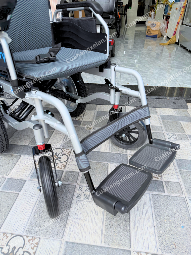 Xe lăn điện Jerry 1801X