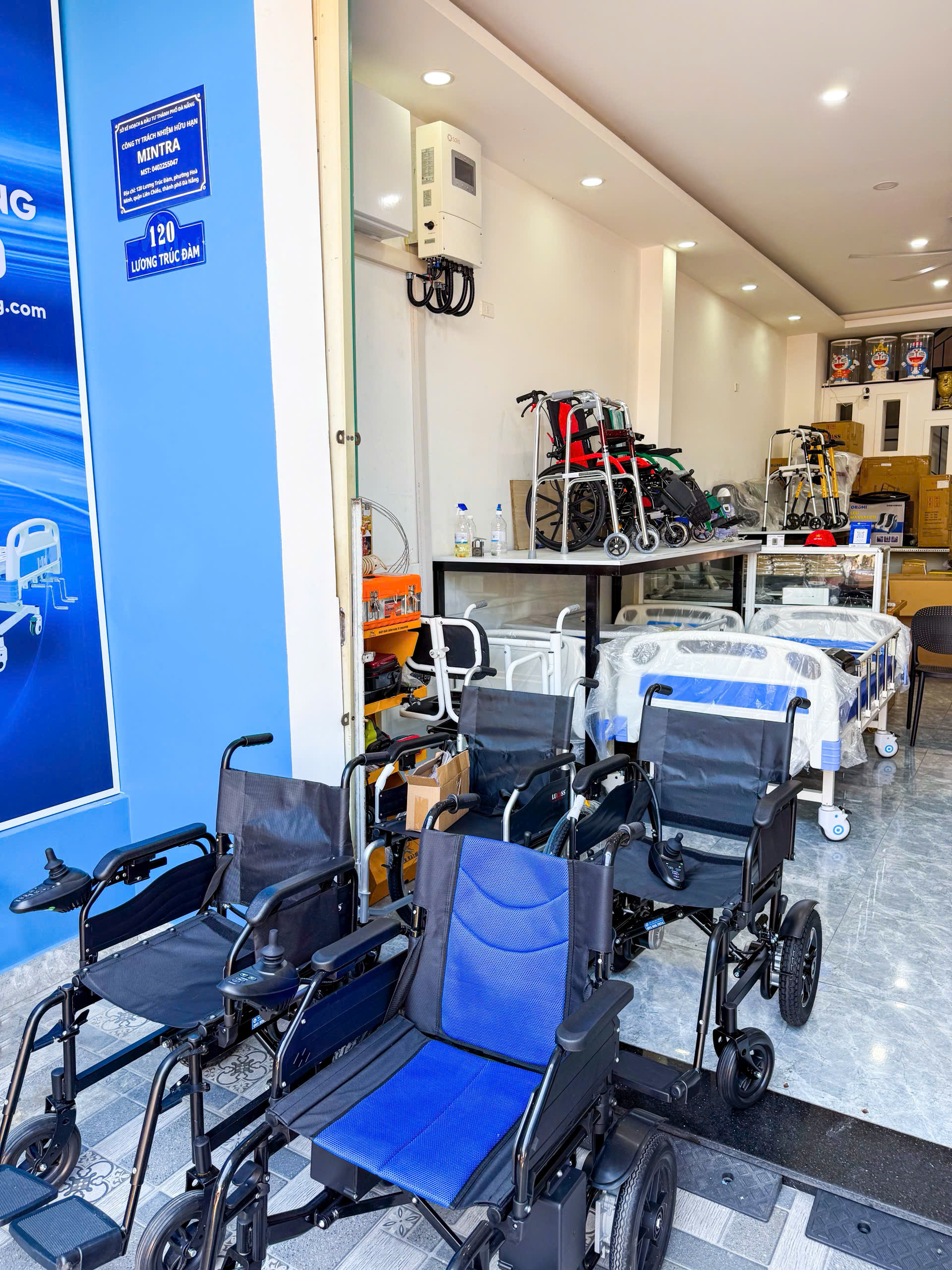 Cửa hàng xe lăn Đà Nẵng