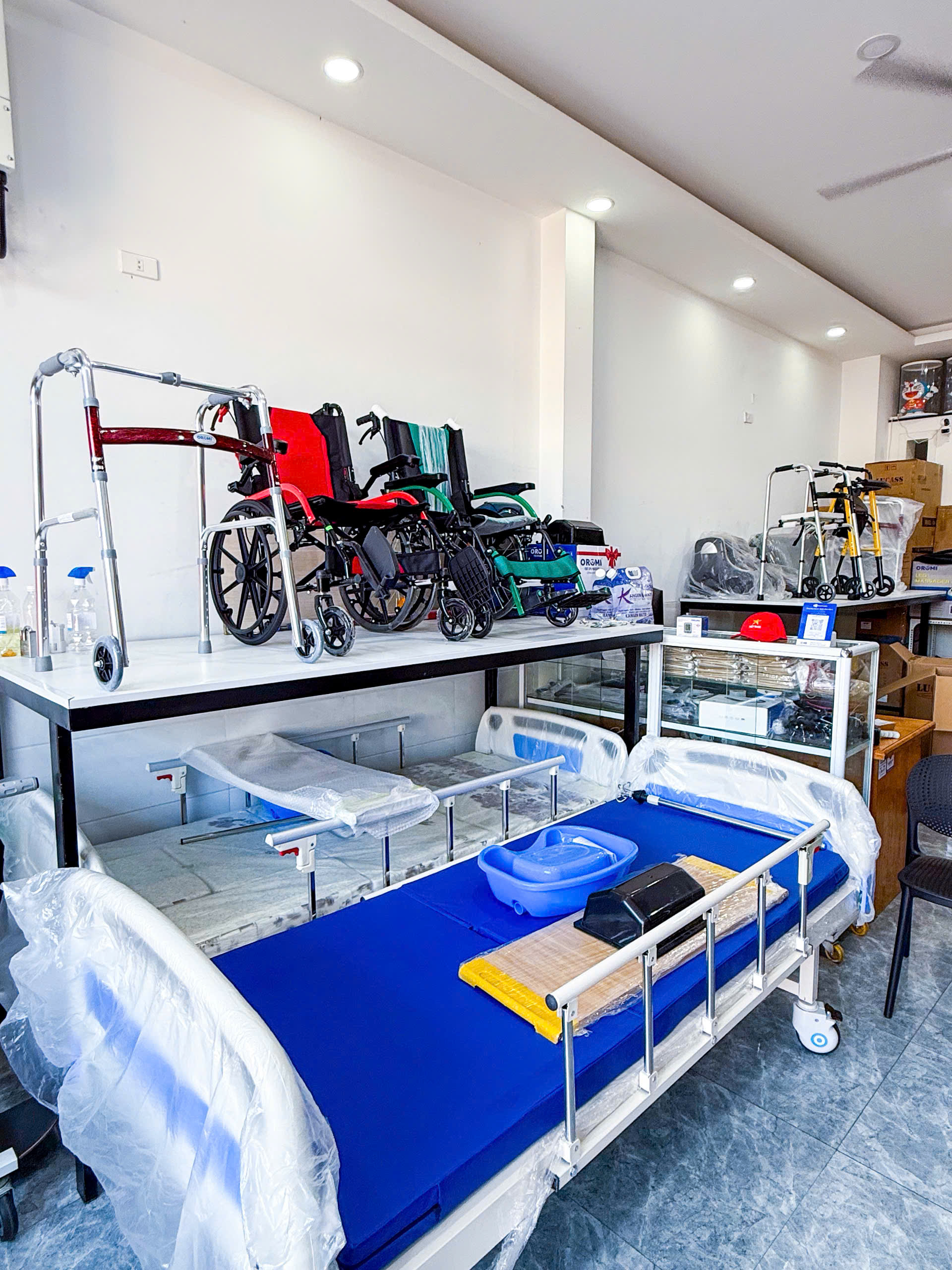 Cửa hàng xe lăn Đà Nẵng