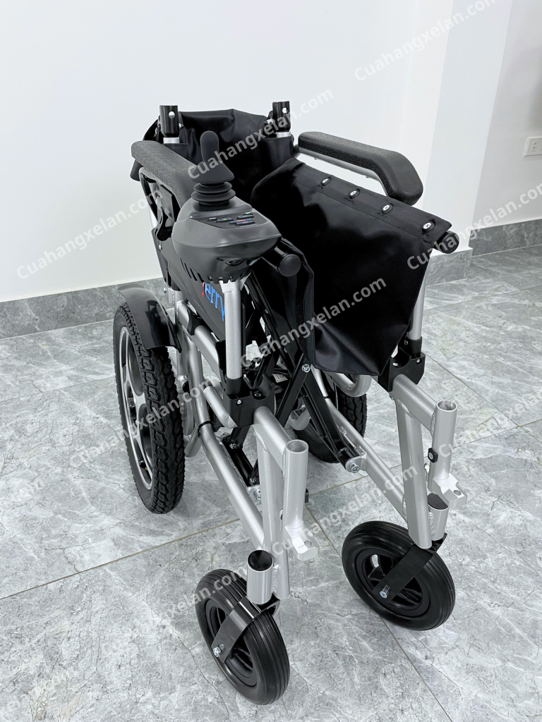 Xe lăn điện Jerry 1801L