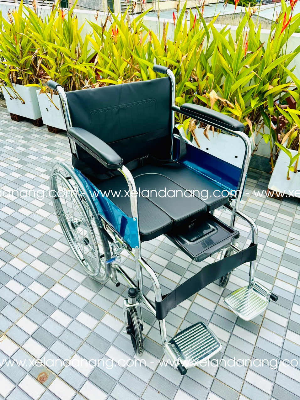 Xe lăn X8 - Cửa hàng xe lăn 0935057074