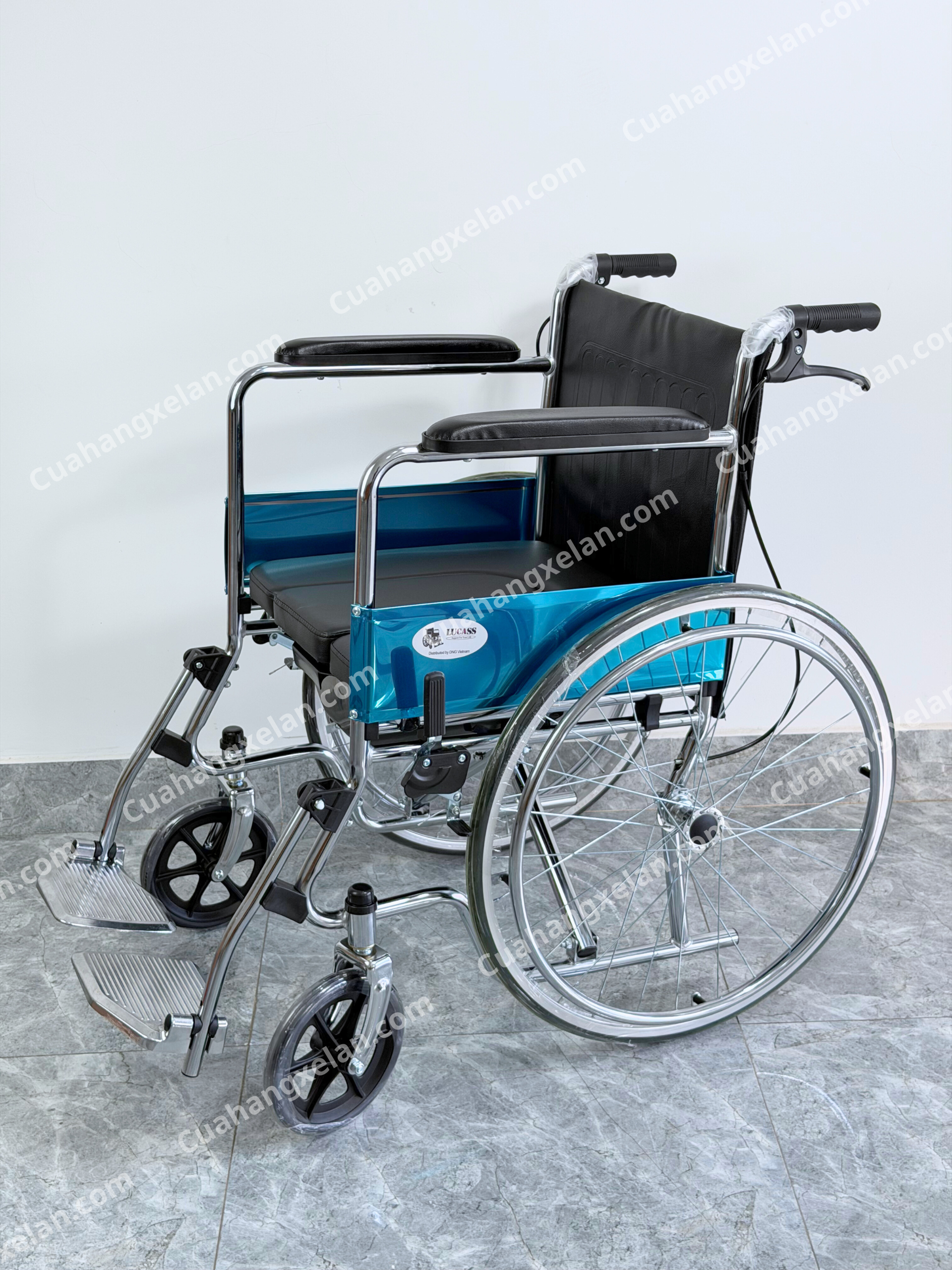 Xe lăn có bô Lucass X8