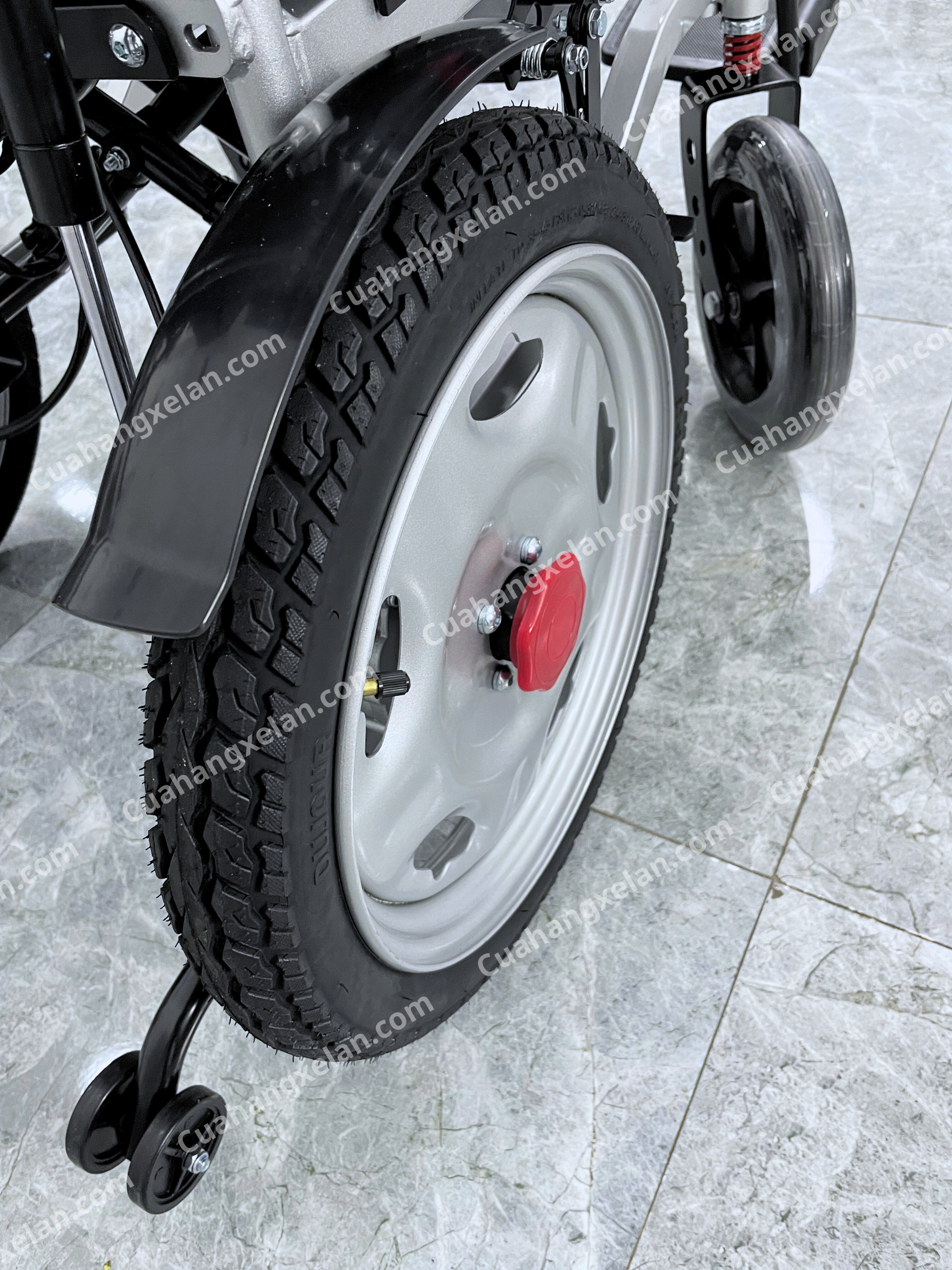 Xe lăn điện Jerry 1802X