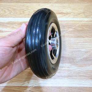 Bánh trước xe lăn điện