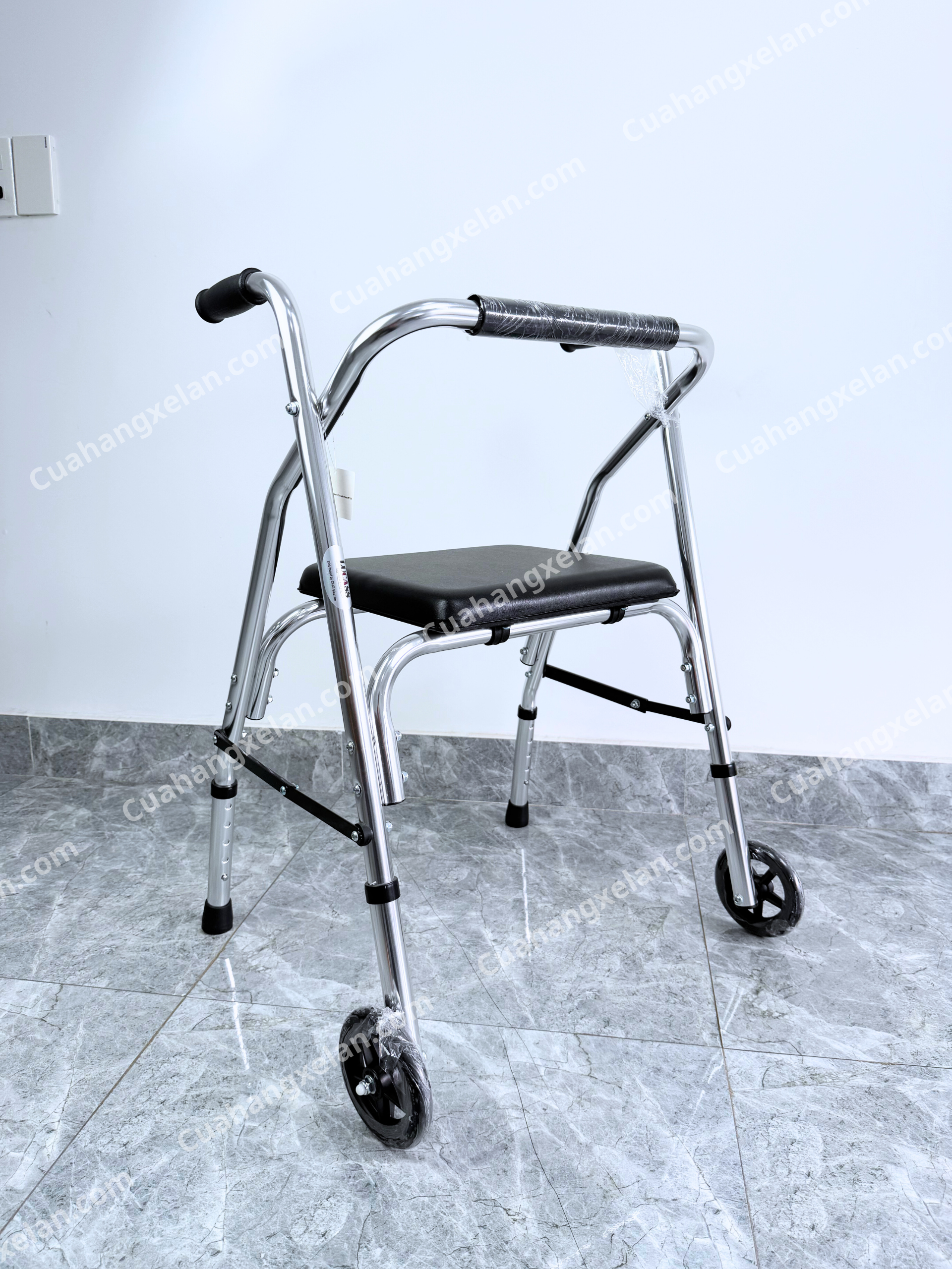 Khung tập đi Lucass W9