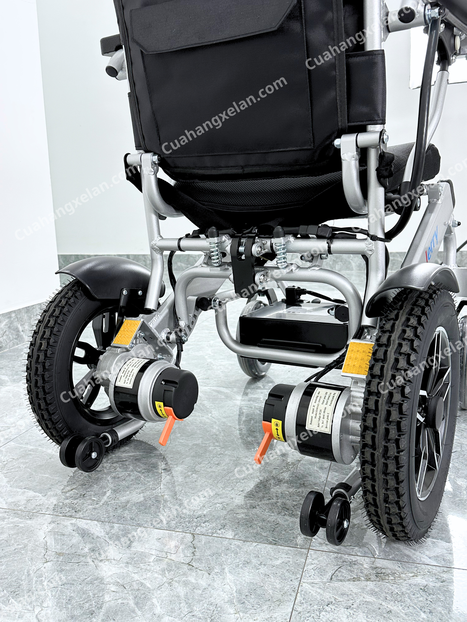 Xe lăn điện gấp gọn Jerry 6012A